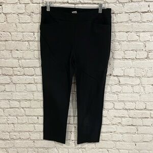 Chico’s Pull On Stretch Dress Pant Black .5